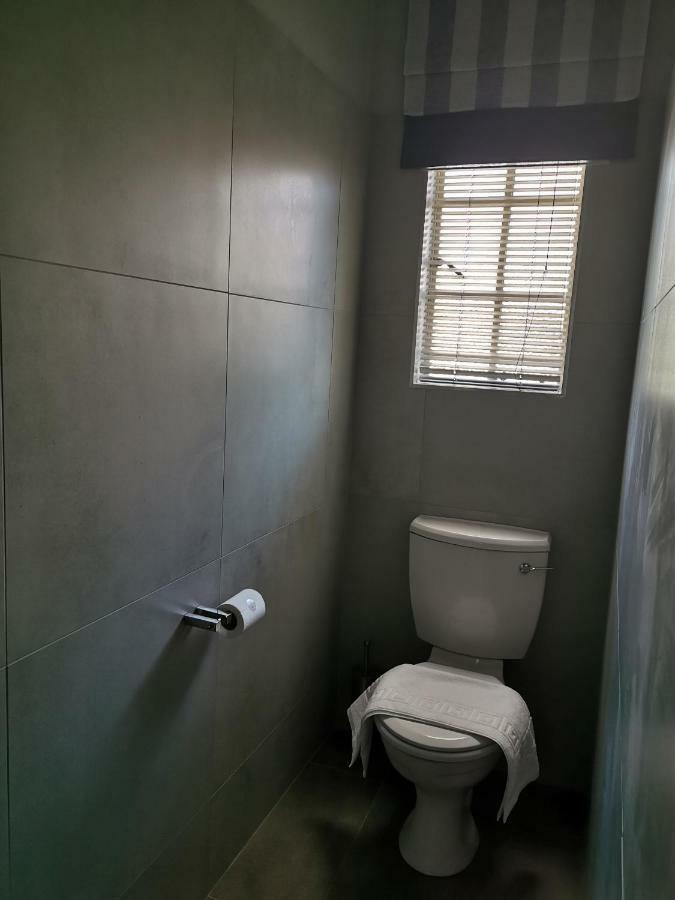 Appartamento Rosedene Bloemfontein Esterno foto